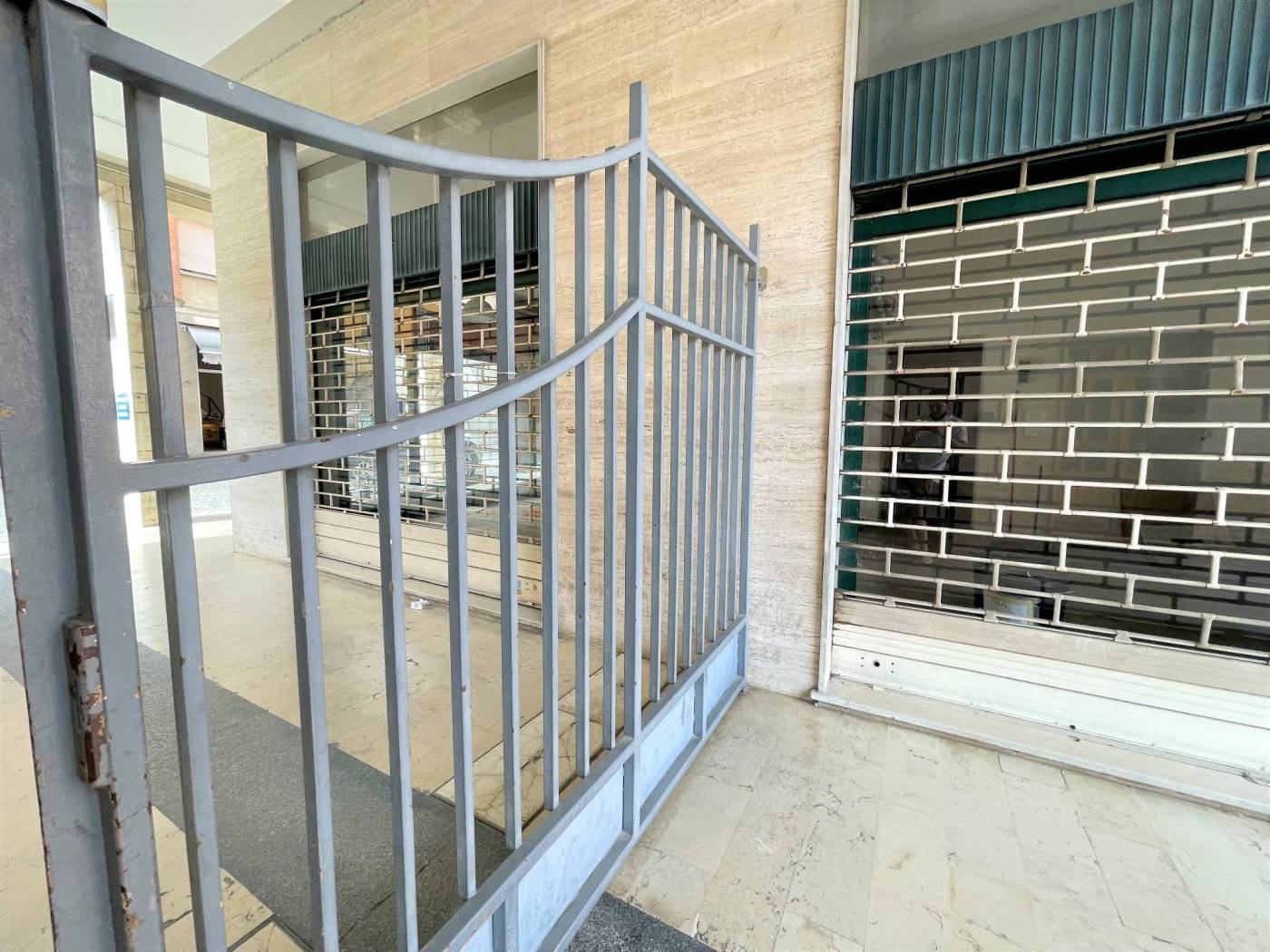 Cancello accesso a corte interna