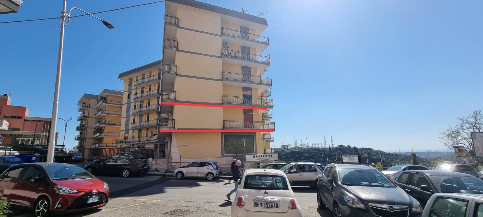 Esterno