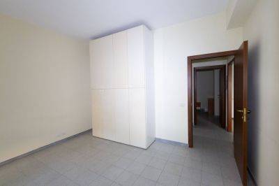 Stanza non arredata Stanza non arredata