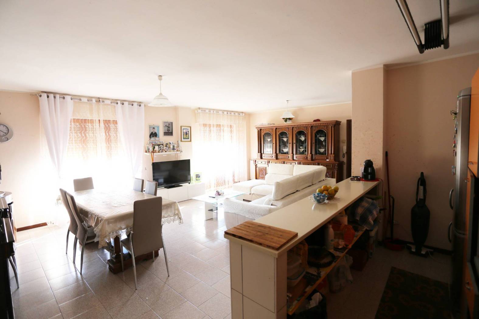 SOGGIORNO CON CUCINA