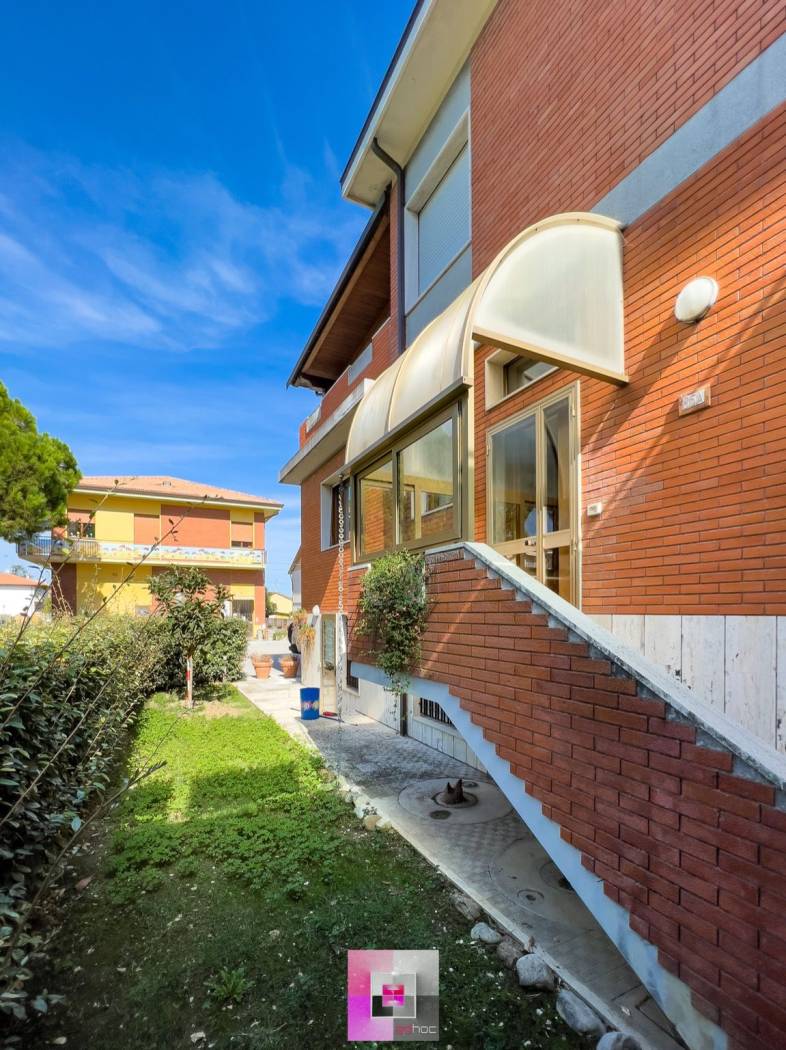 Ingresso indipendente e scoperto