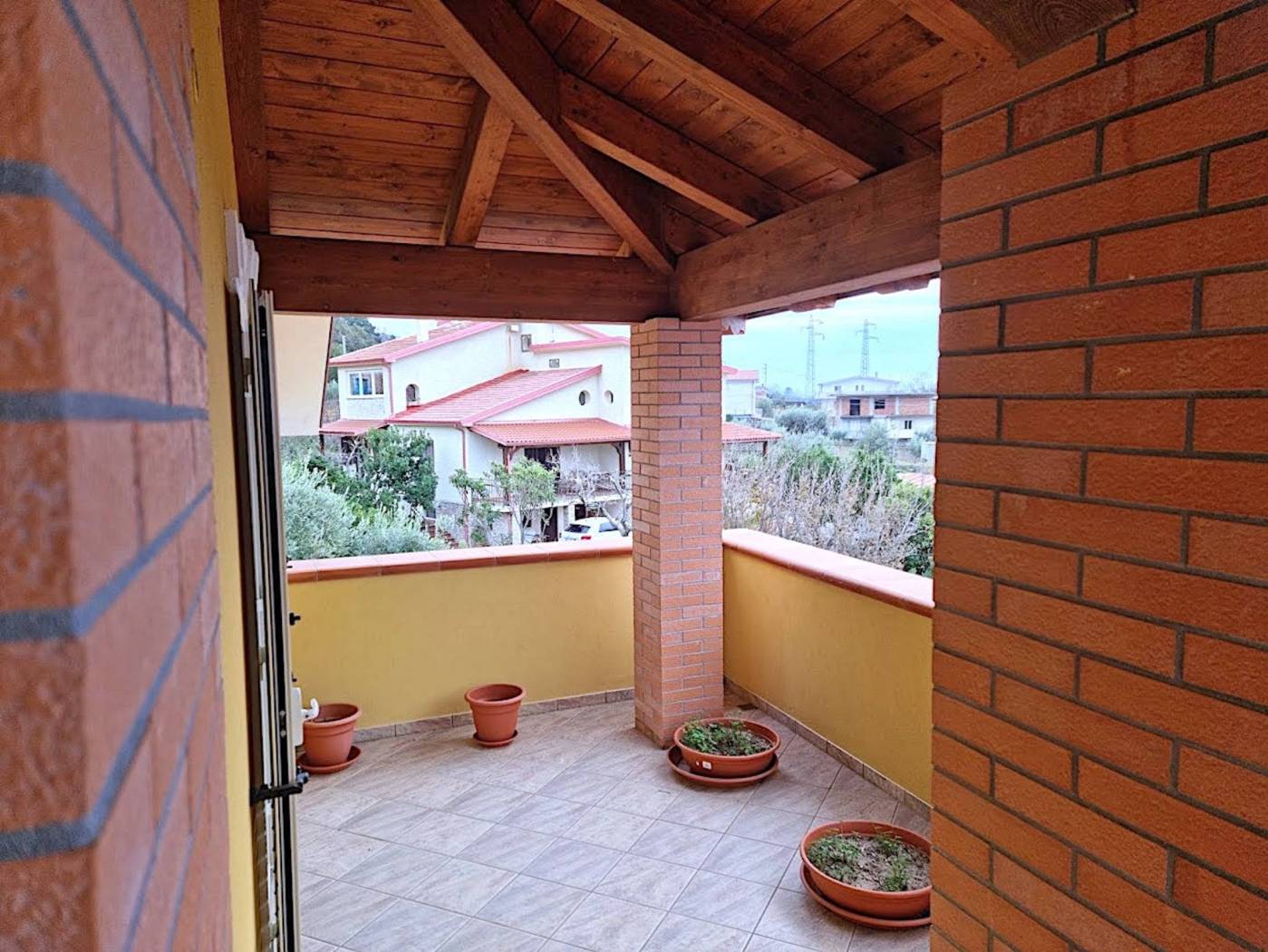 portico