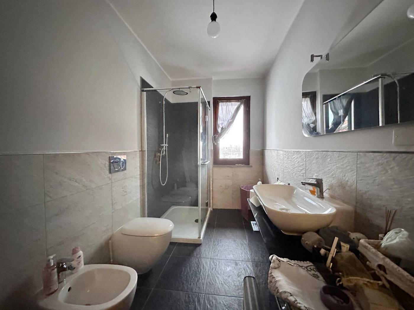 bagno primo piano
