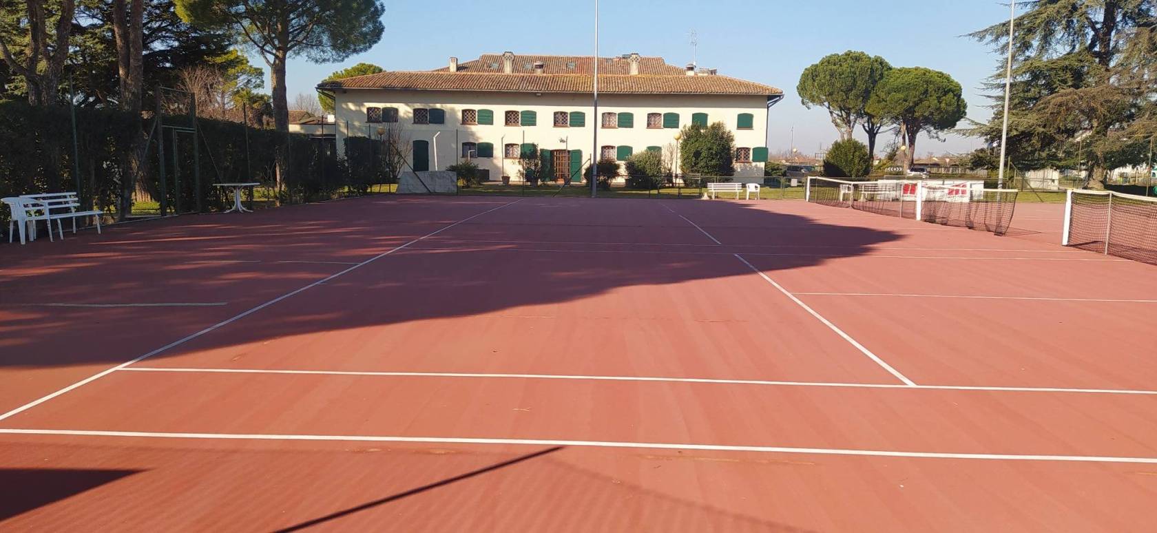 TENNIS