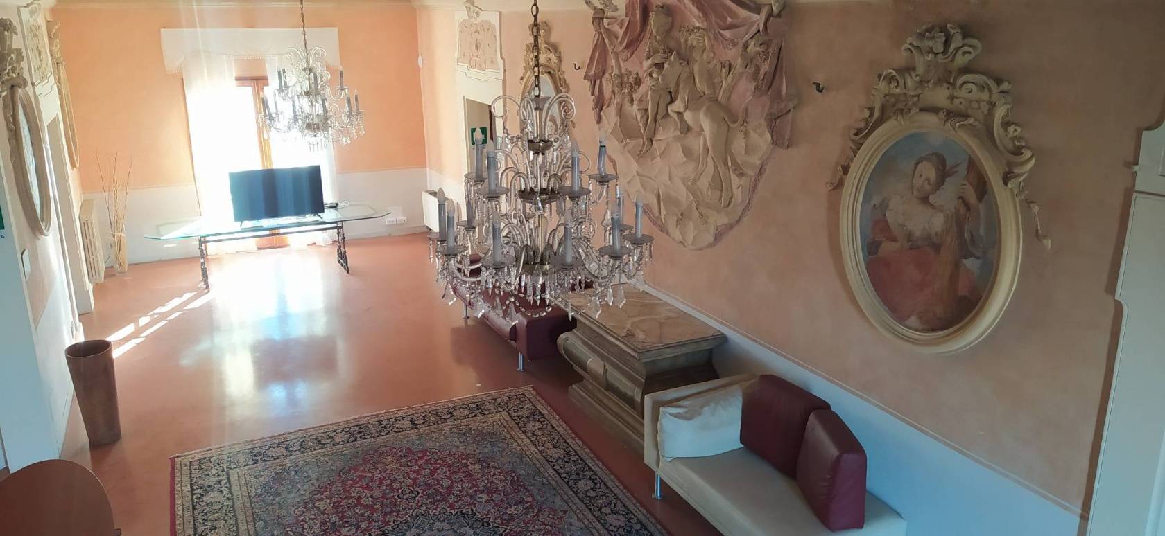 sala