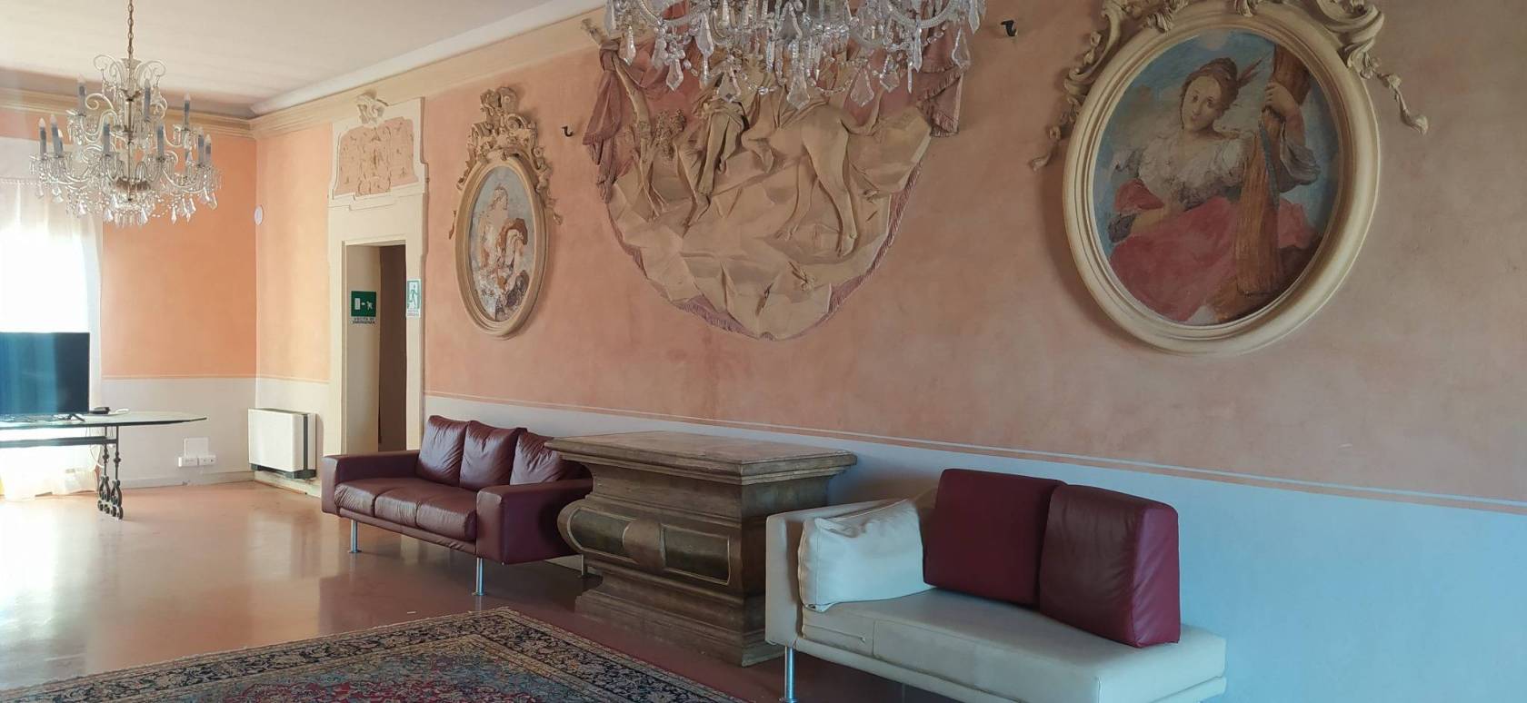 sala