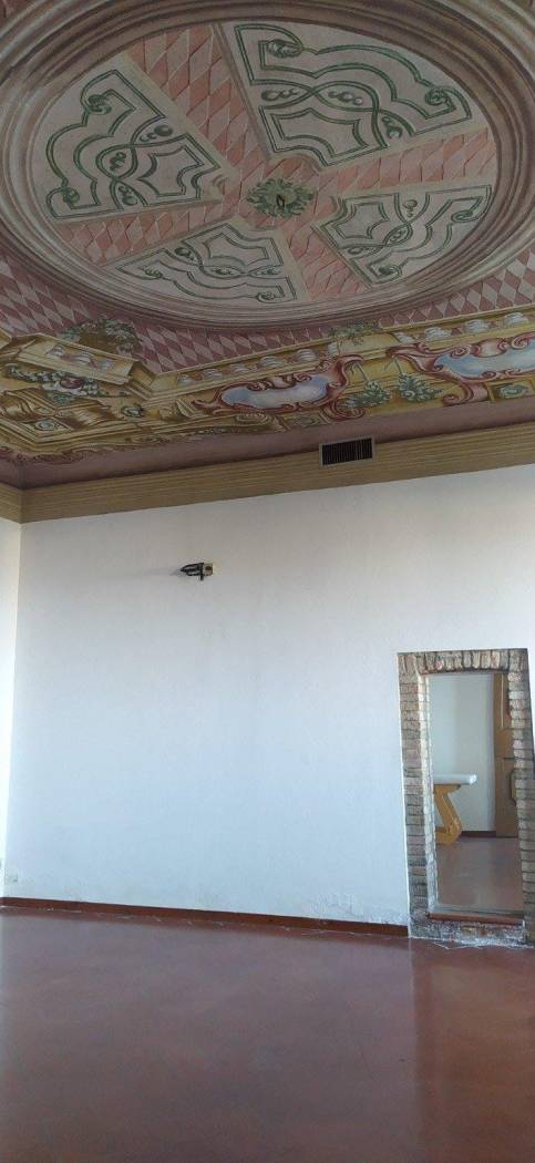 sala