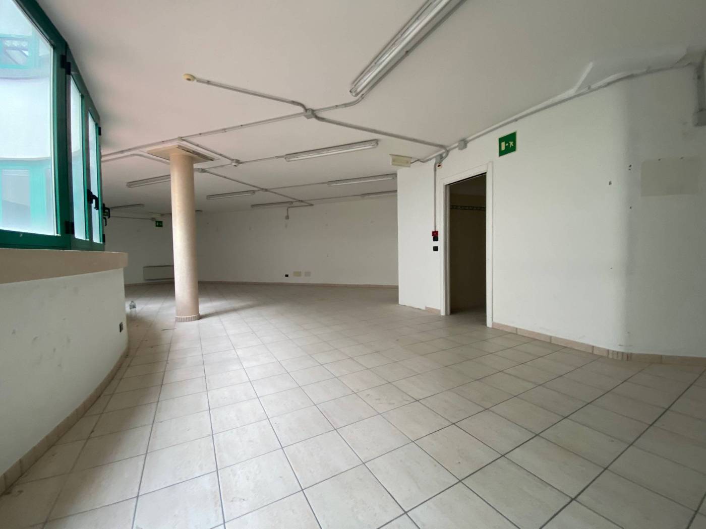 Interno non residenziale Interno non residenziale