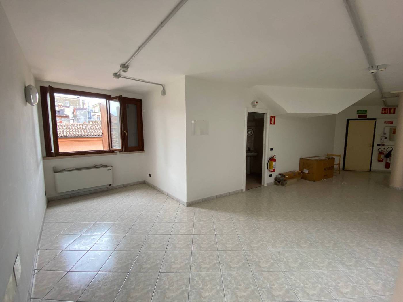 Stanza non arredata Stanza non arredata