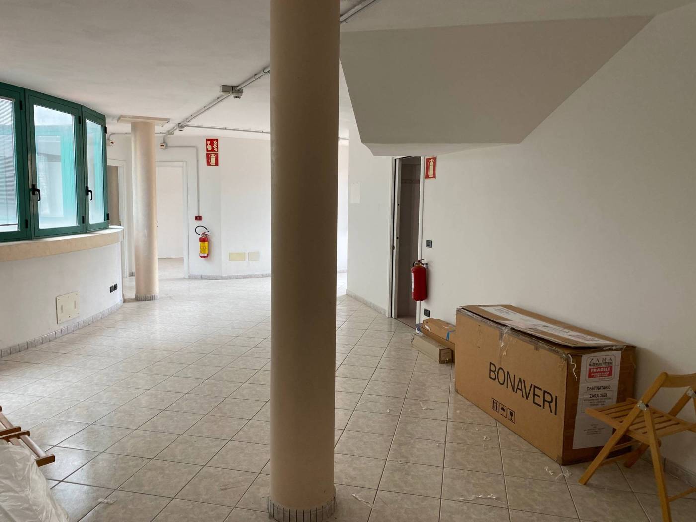 Interno non residenziale Interno non residenziale