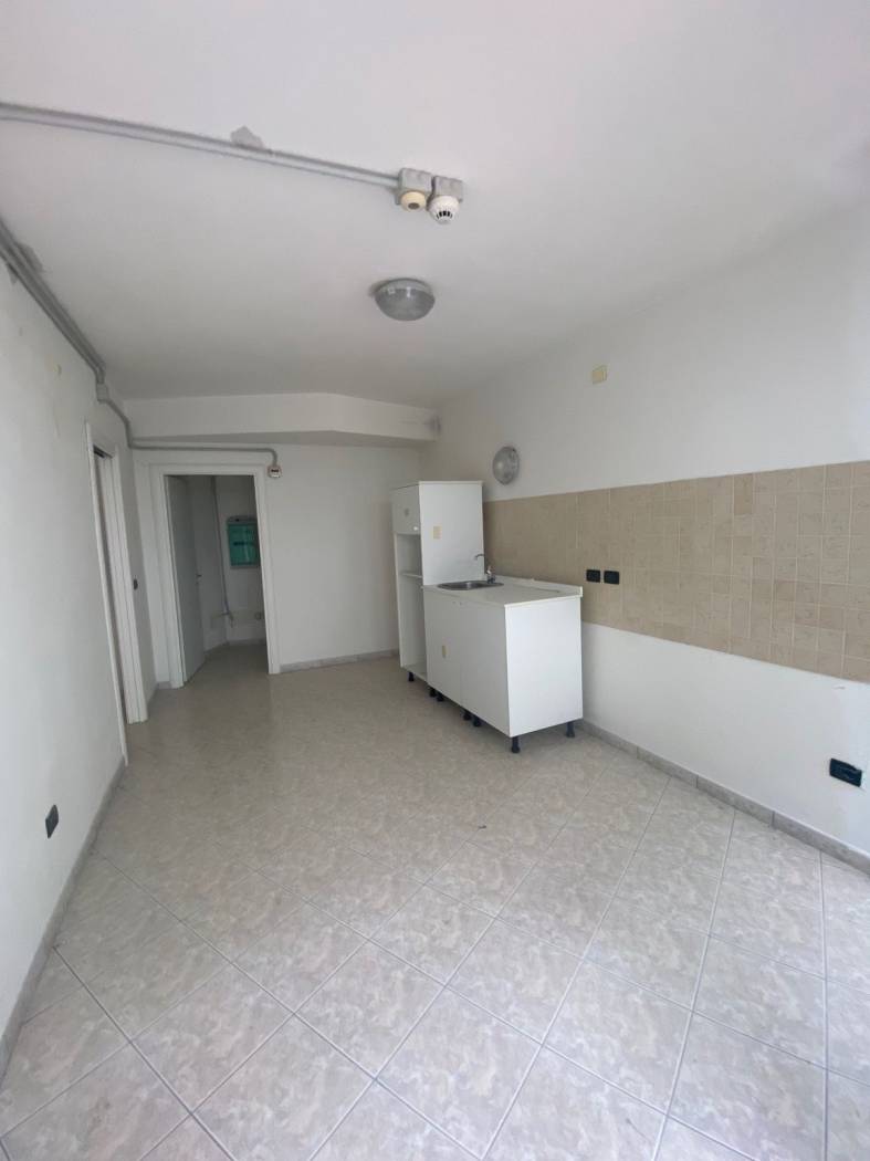 Stanza non arredata Stanza non arredata