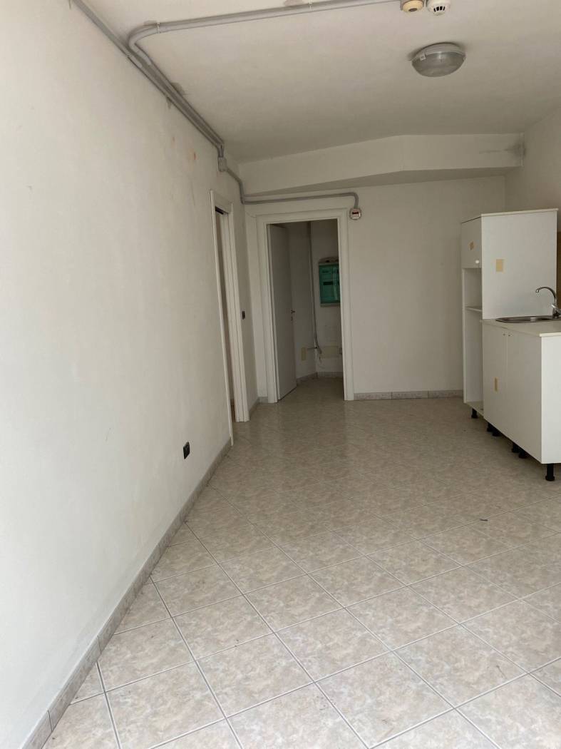 Stanza non arredata Stanza non arredata