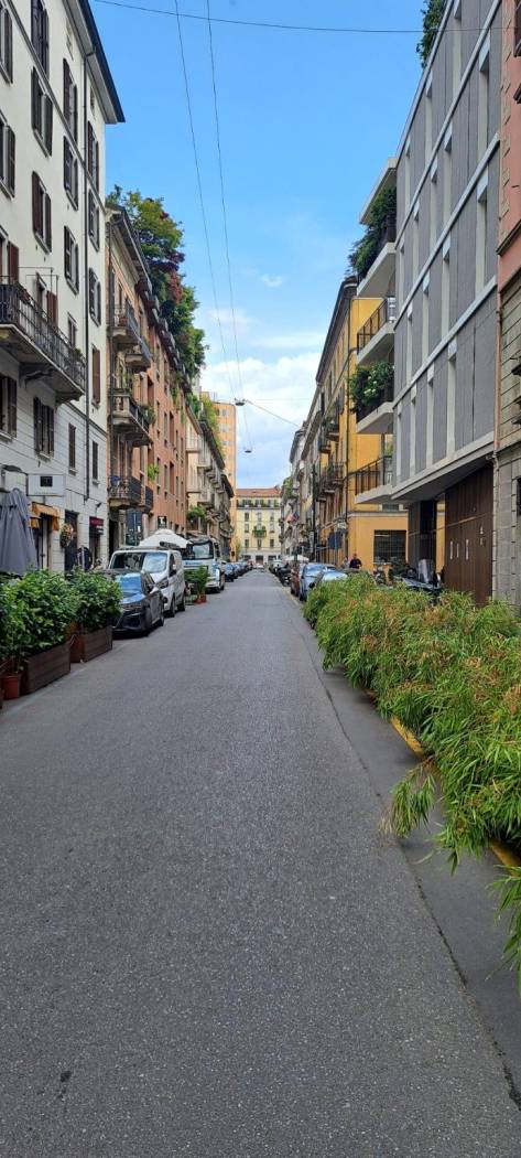 Corso Garibaldi 70 - con ingresso anche da carraio da Via Palermo 14, Affittasi box singolo la richiesta è di 300 euro + 50 euro a mese di spese 
