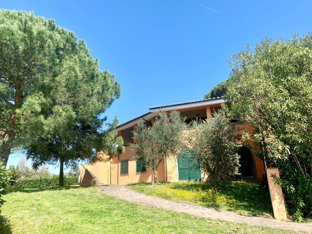 VILLA A VILLA A