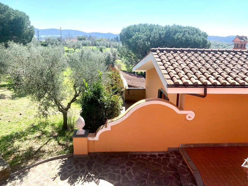 Villa B Villa B