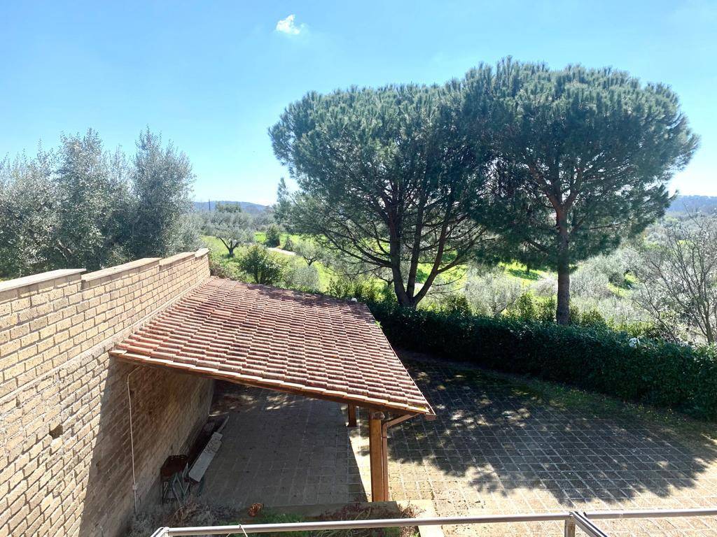 Parcheggio Villa B Parcheggio Villa B