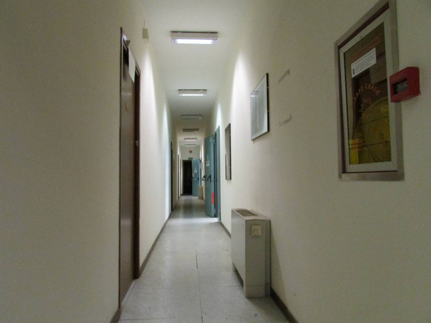Interni