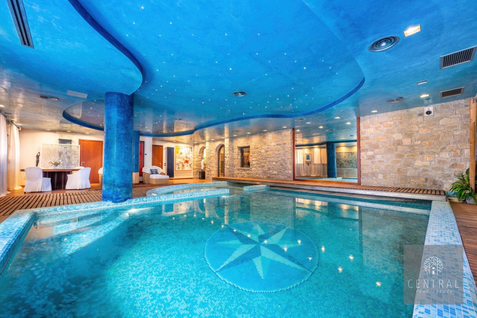 Piscina
