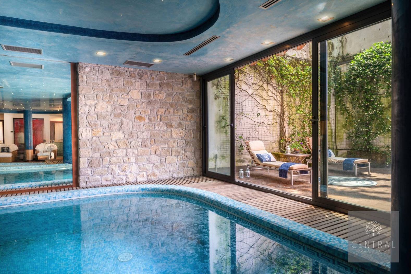 Piscina