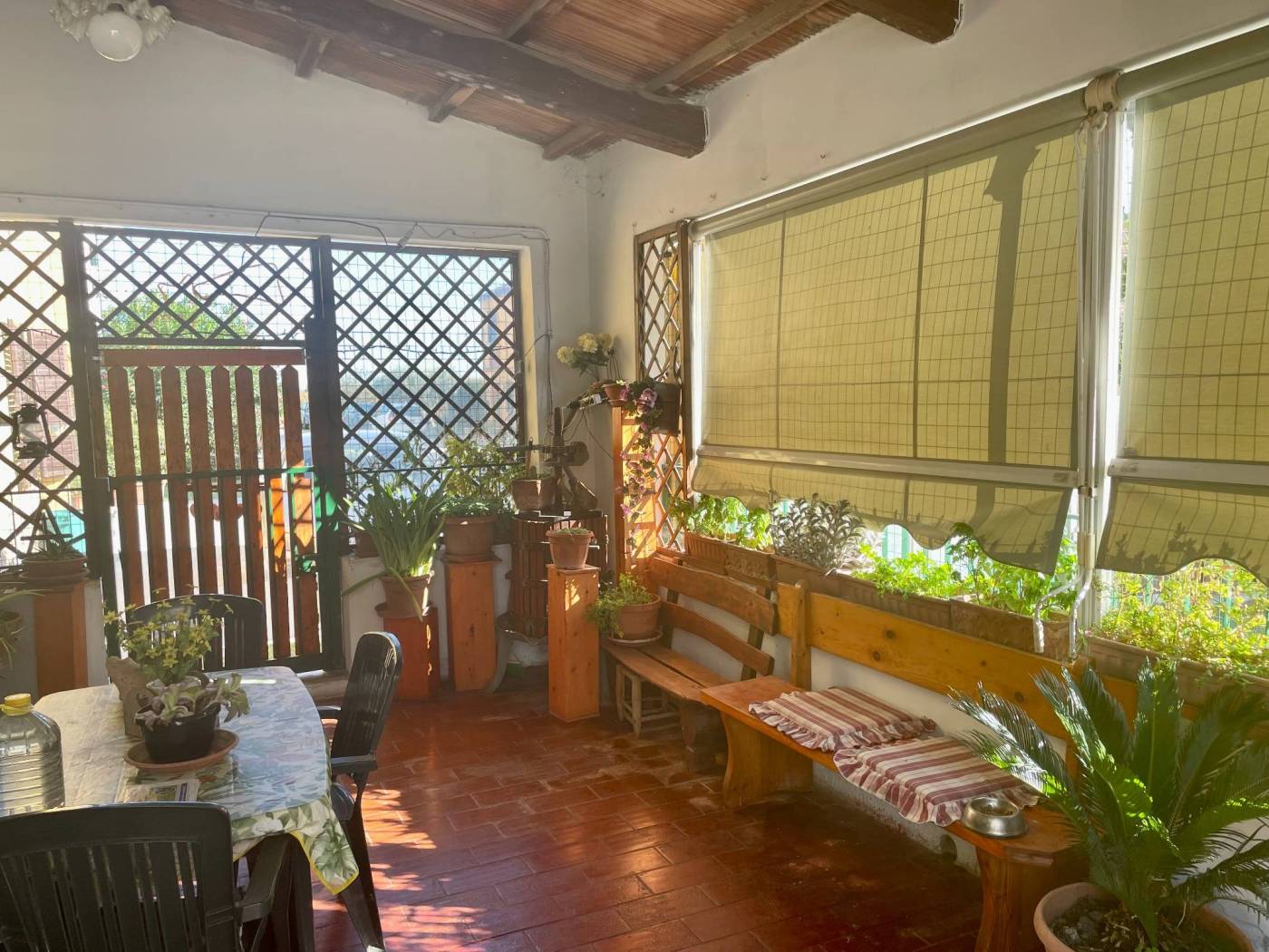 veranda