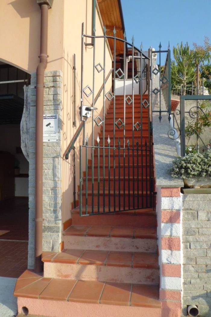 SCALA  EST.
