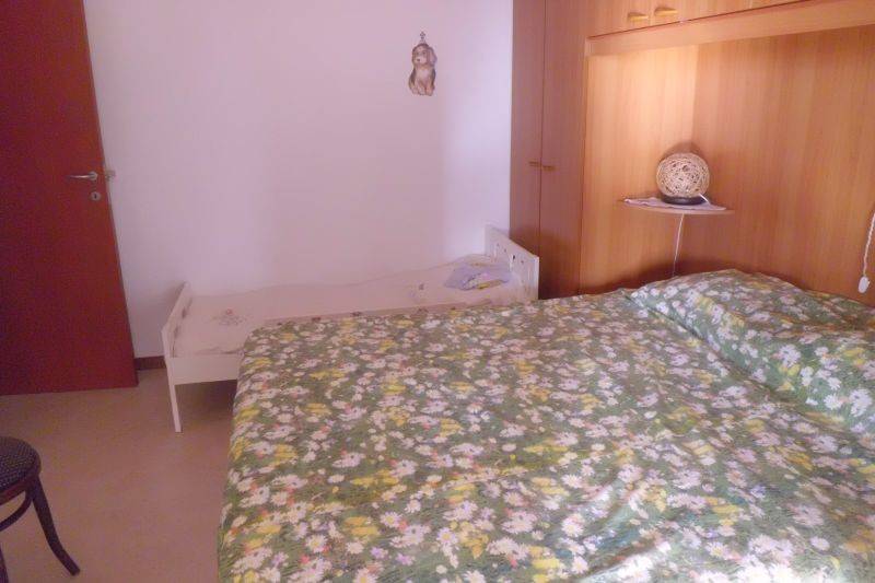 CAMERA 1