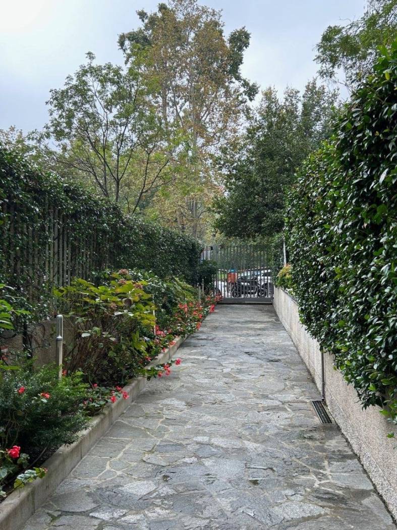Vialetto di Ingresso