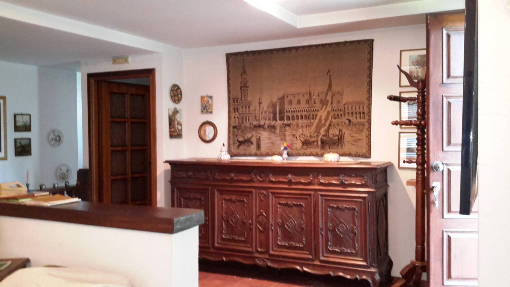 Salone