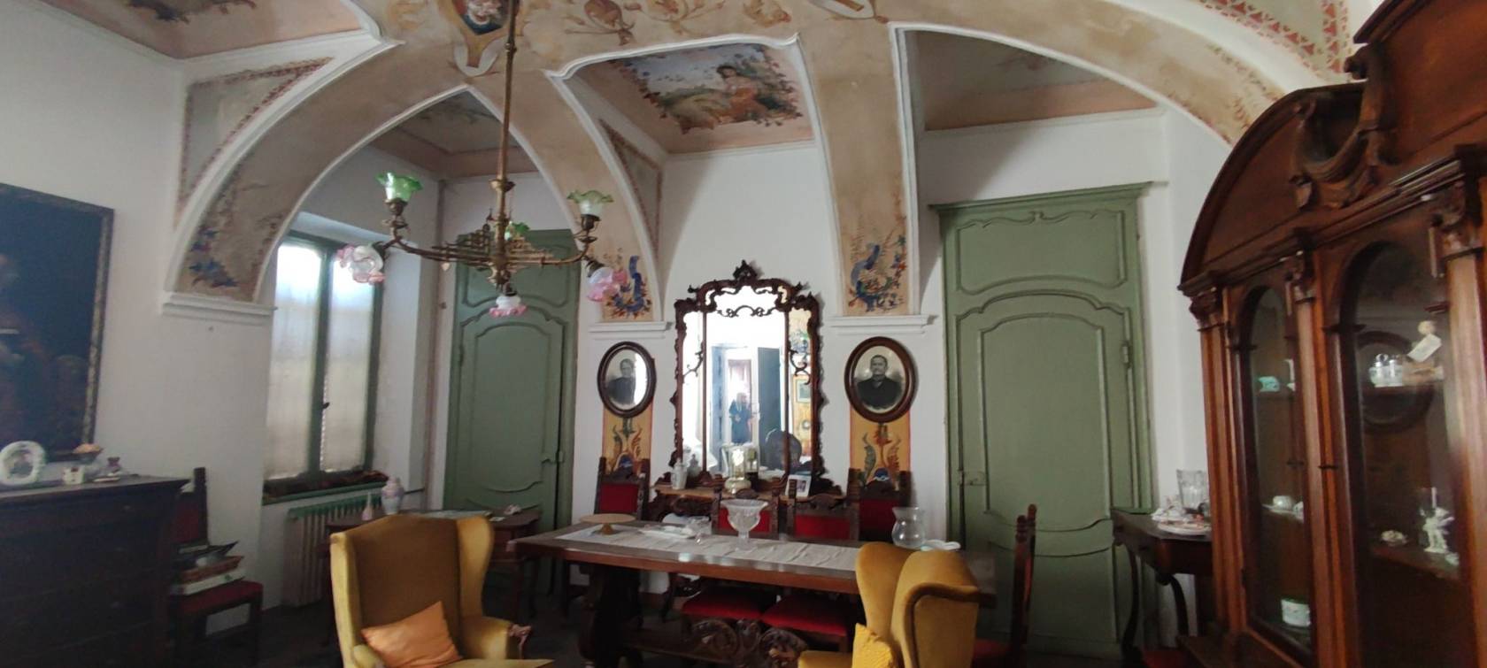 Salone