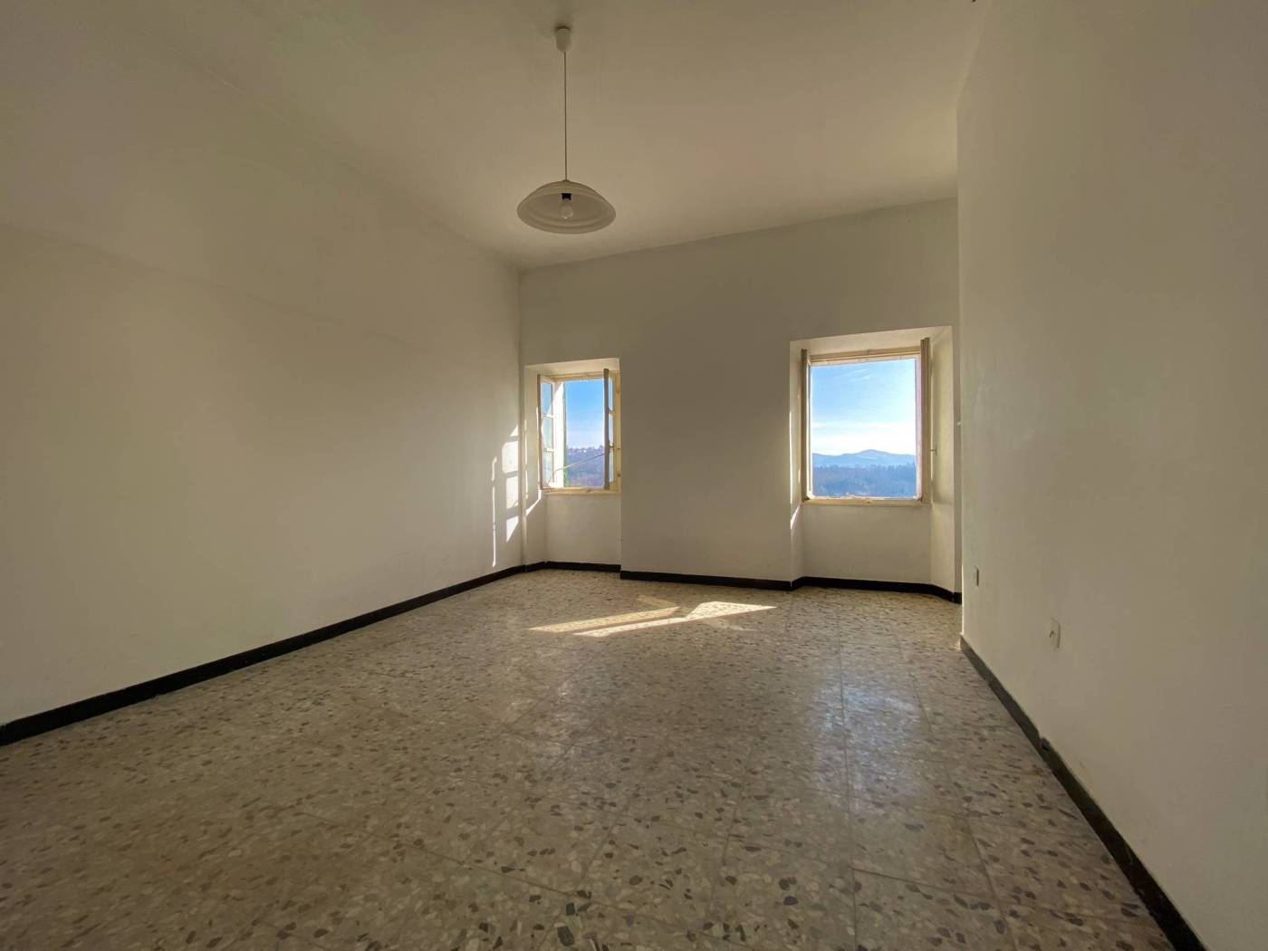 CAMERA MATRIMONIALE CAMERA MATRIMONIALE