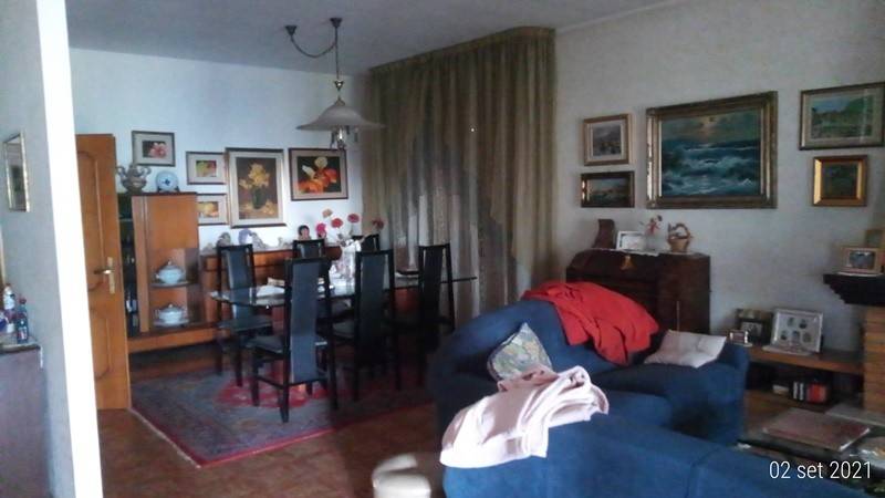 Salone