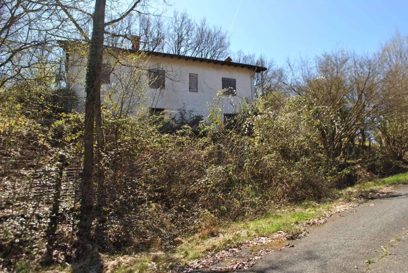 casa indipendente voltaggio val morosne localita' 