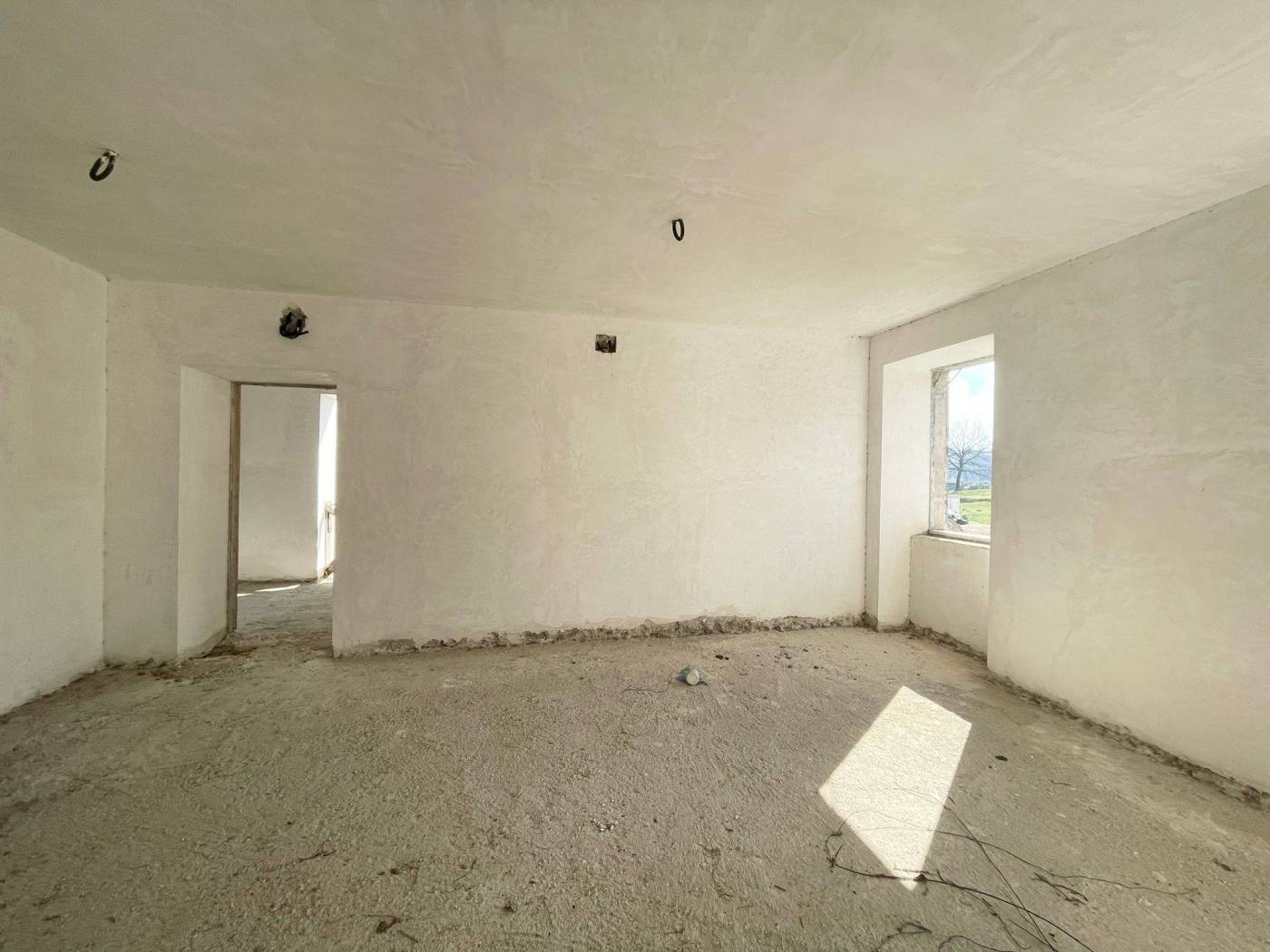 Stanza non arredata
