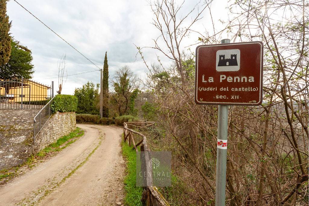 Strada di ingresso