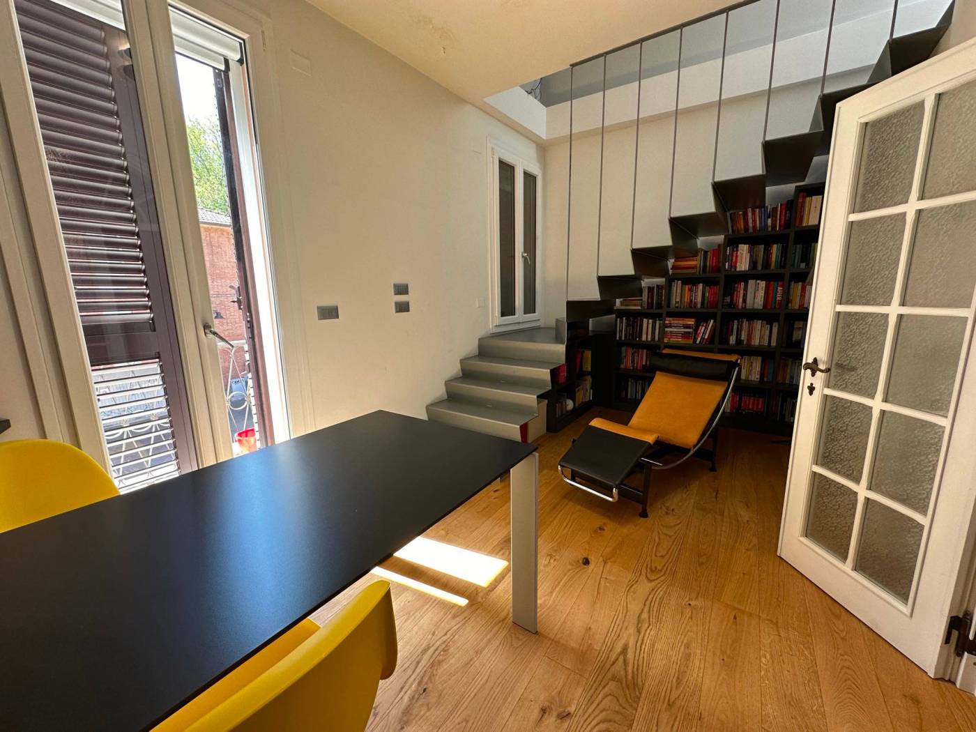 Stanza arredata Stanza arredata