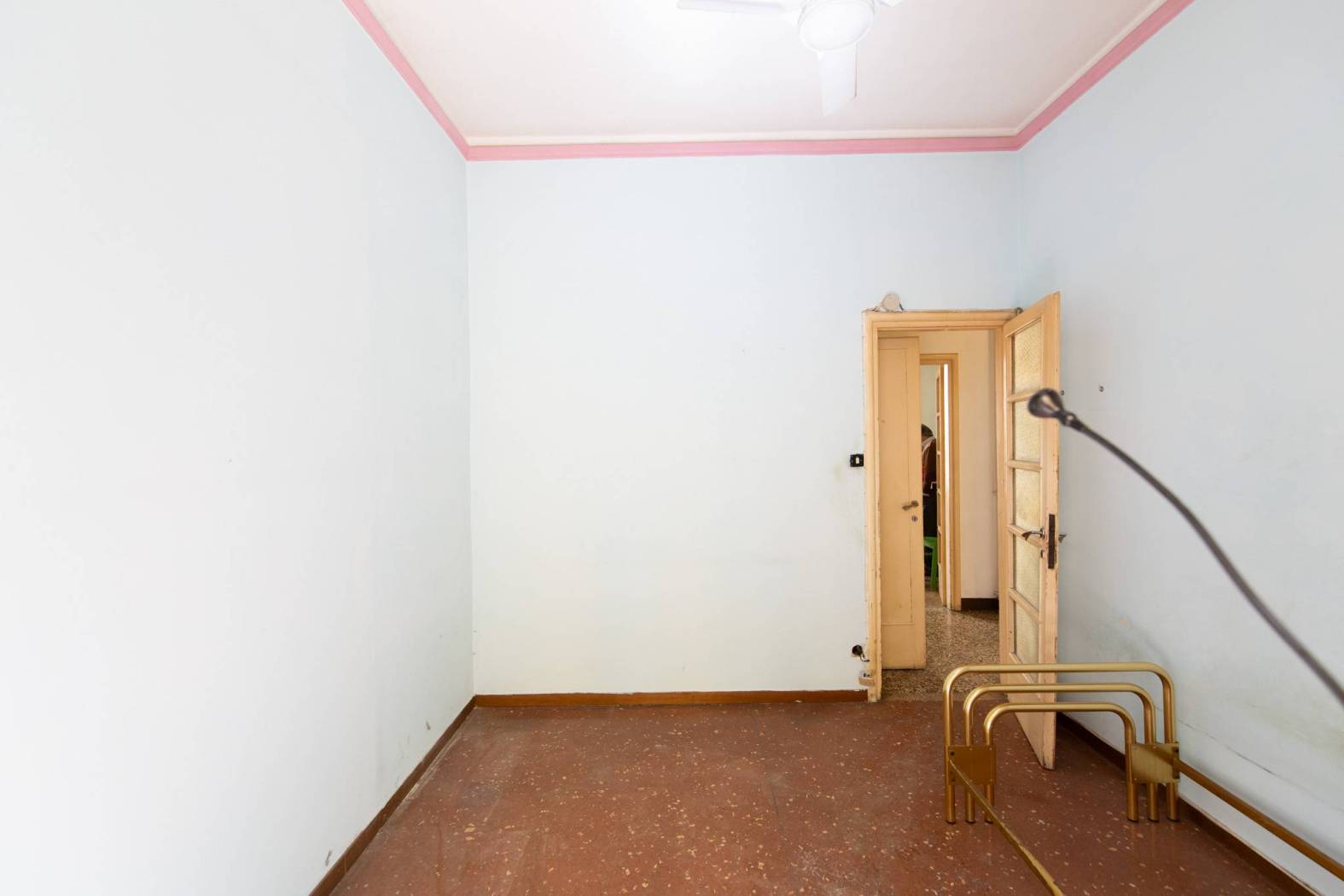 Stanza non arredata Stanza non arredata