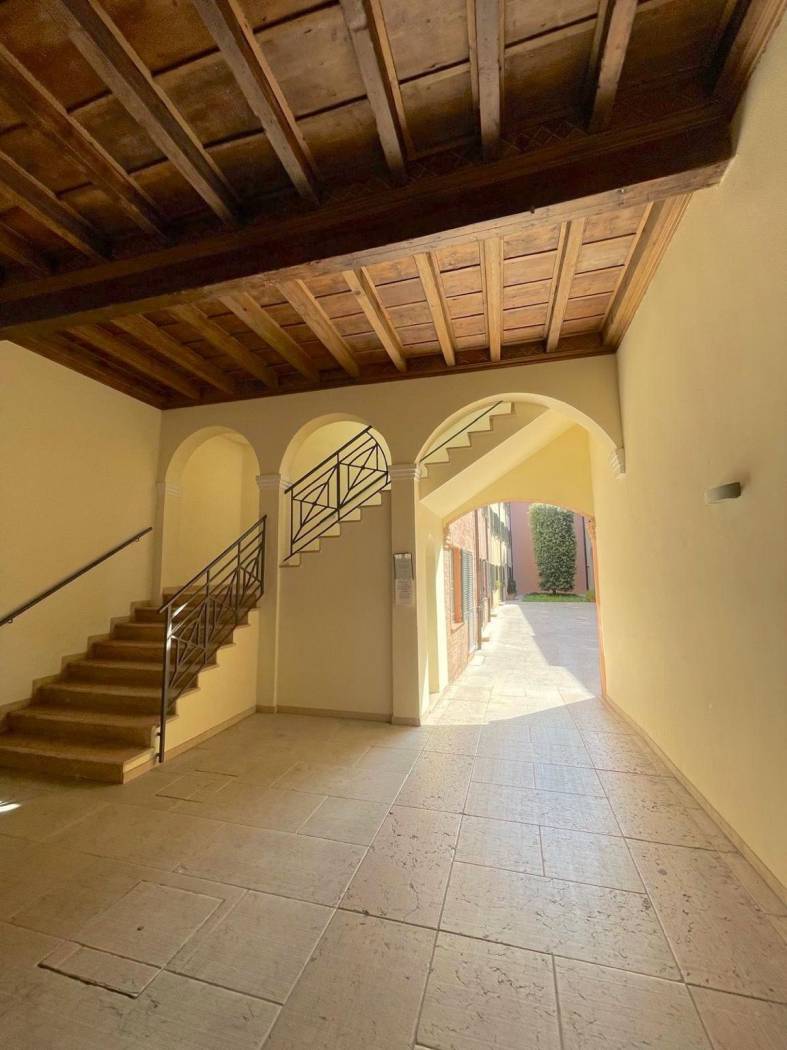 Interno palazzo Interno palazzo