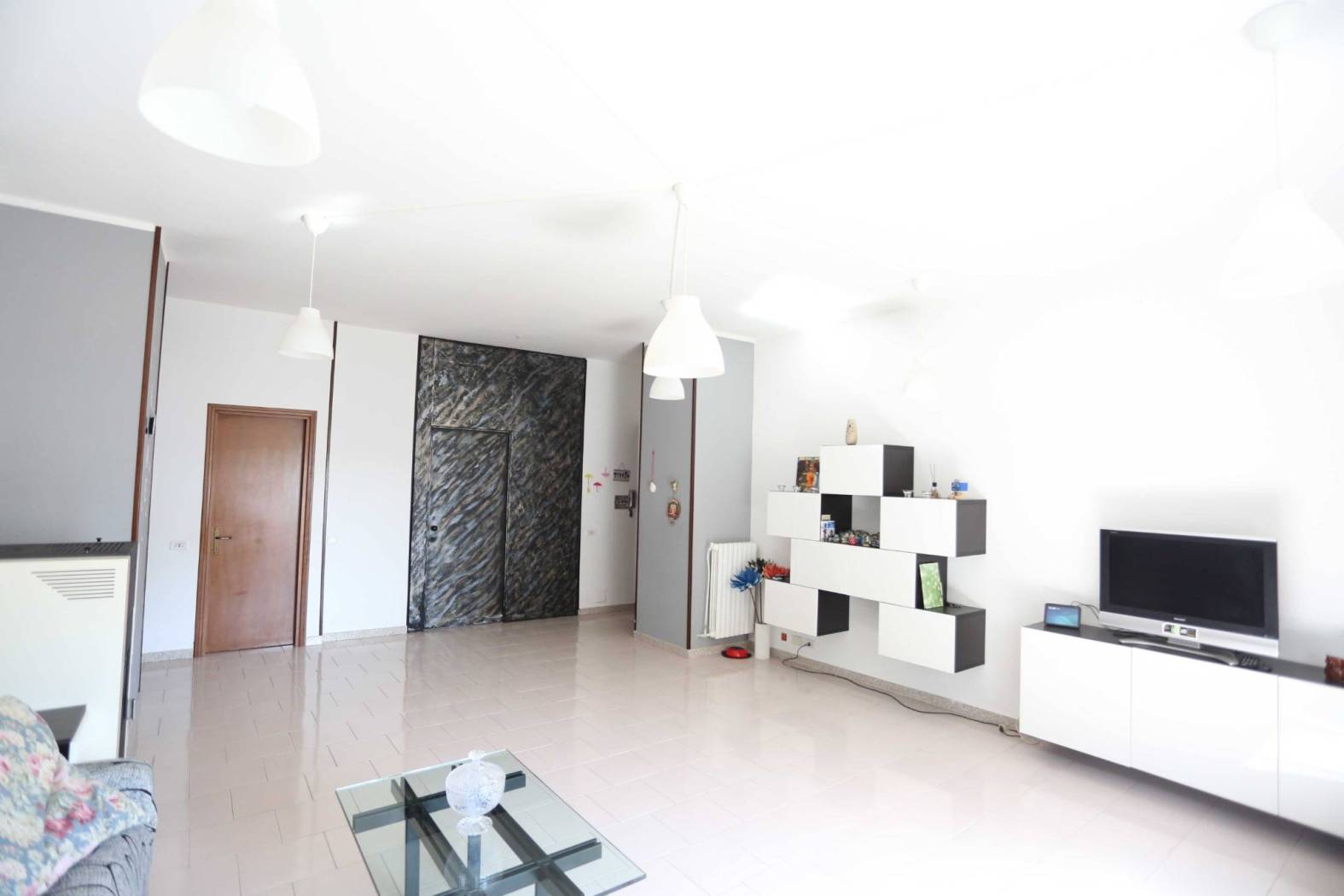 Salone