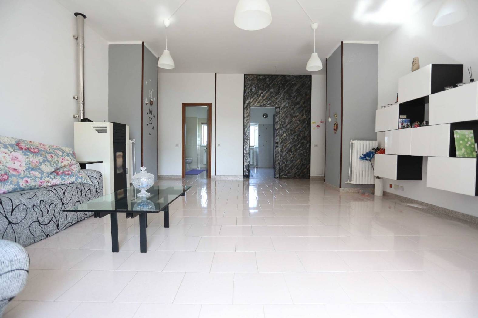 Salone