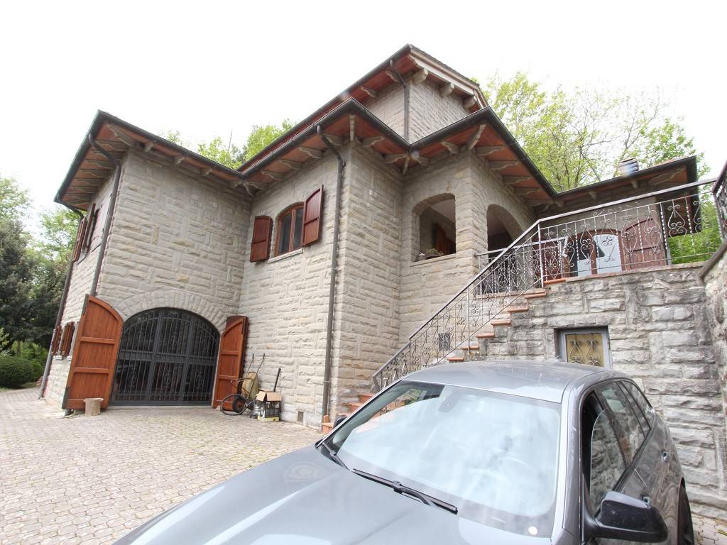 Esterno