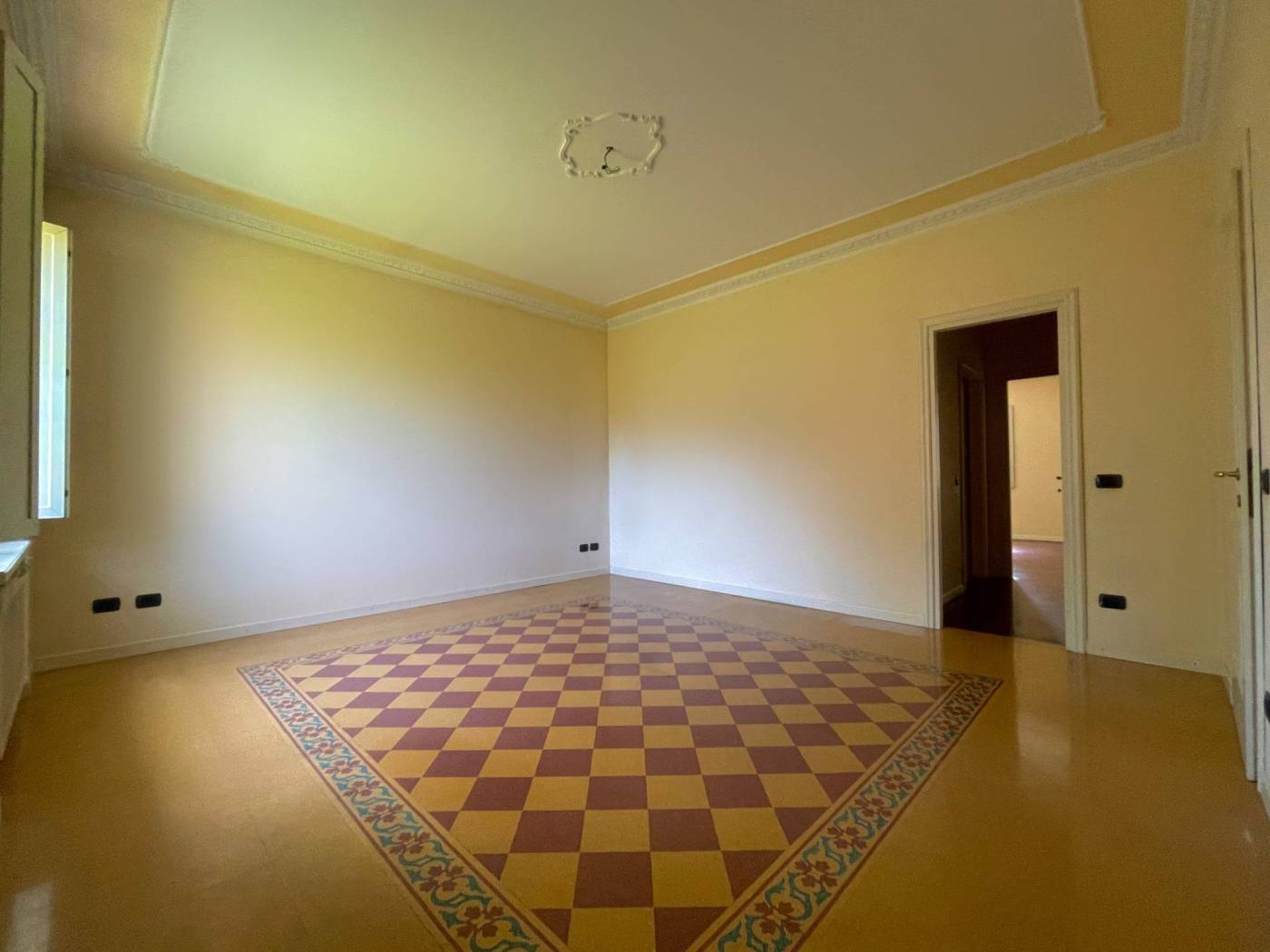 CAMERA PIANO T CAMERA PIANO T