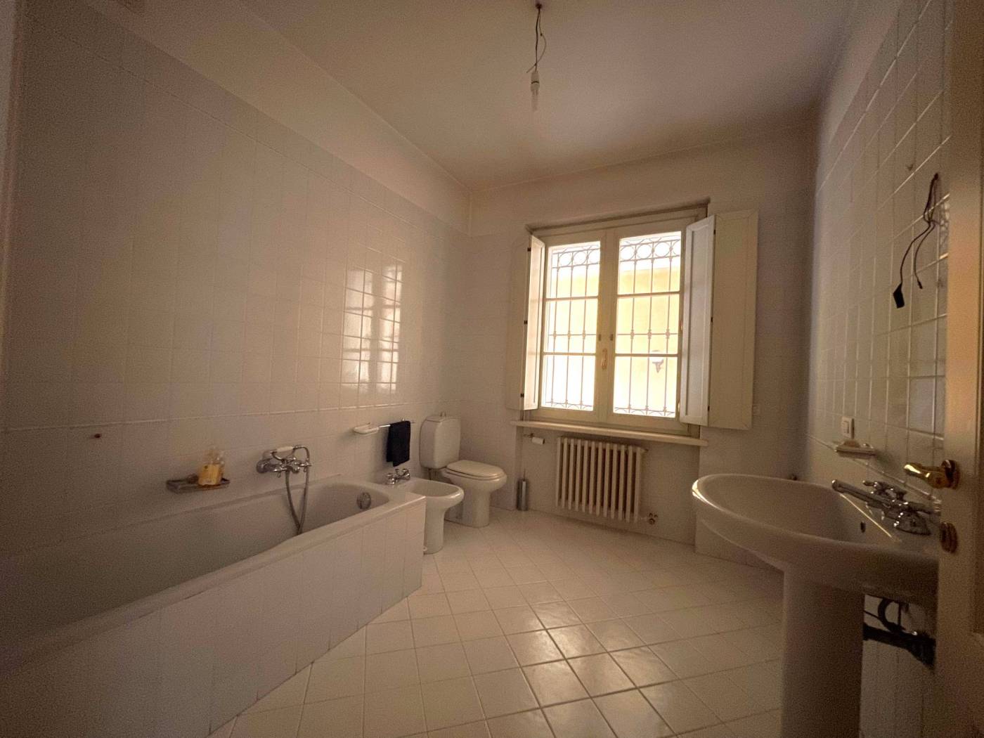 BAGNO PIANO T BAGNO PIANO T