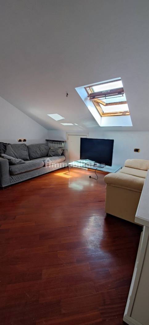 Salone