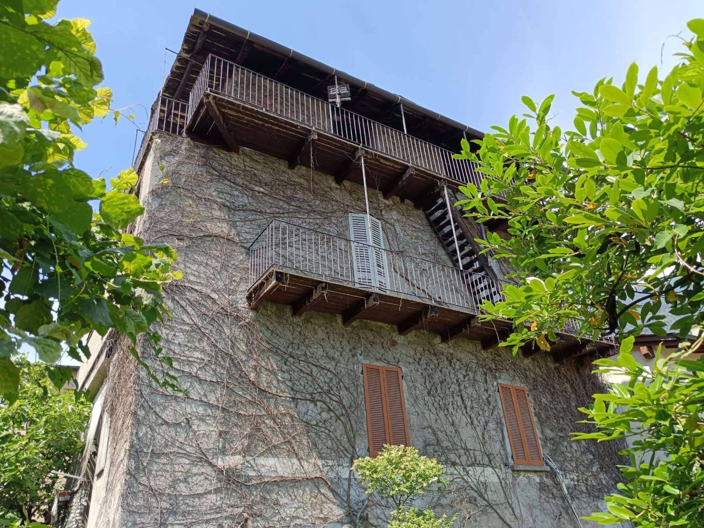 d0d77221-a12f-414e-b016-d756efc2b066