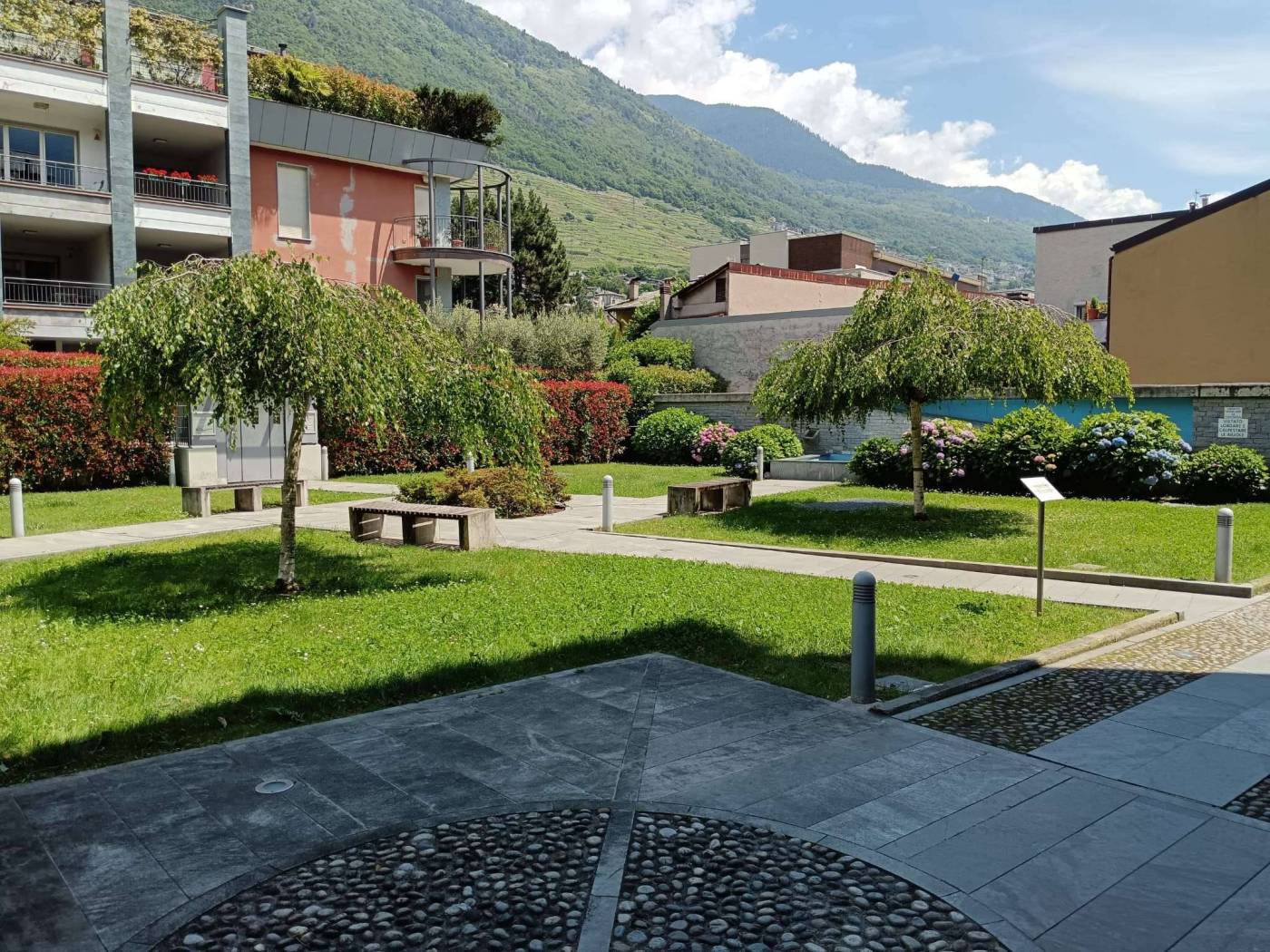 49ad50a0-899c-4e90-ac8e-17b32d932bc7