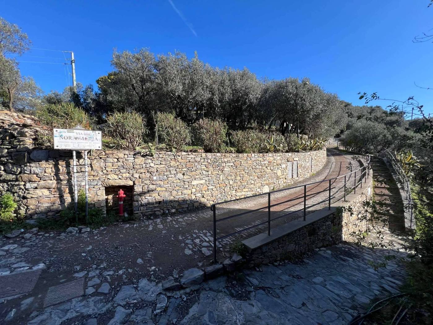 2bcf86b3-4b1c-4442-baed-c4340fb42013