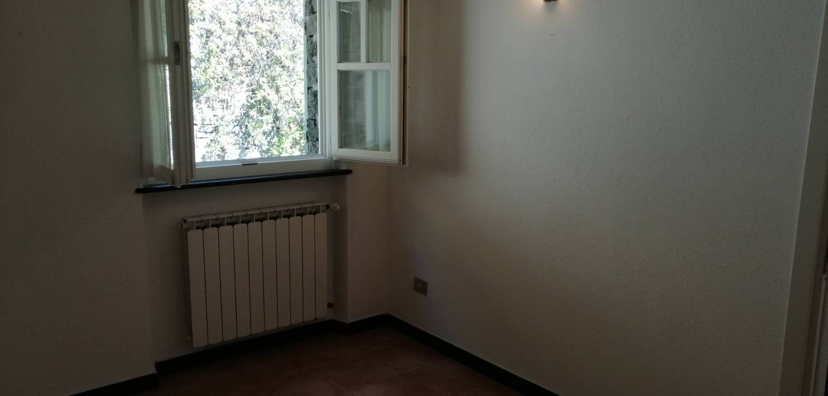 Stanza non arredata
