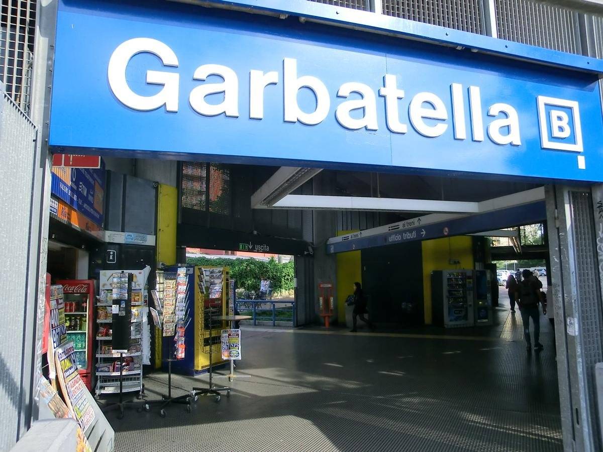 METRO GARBATELLA