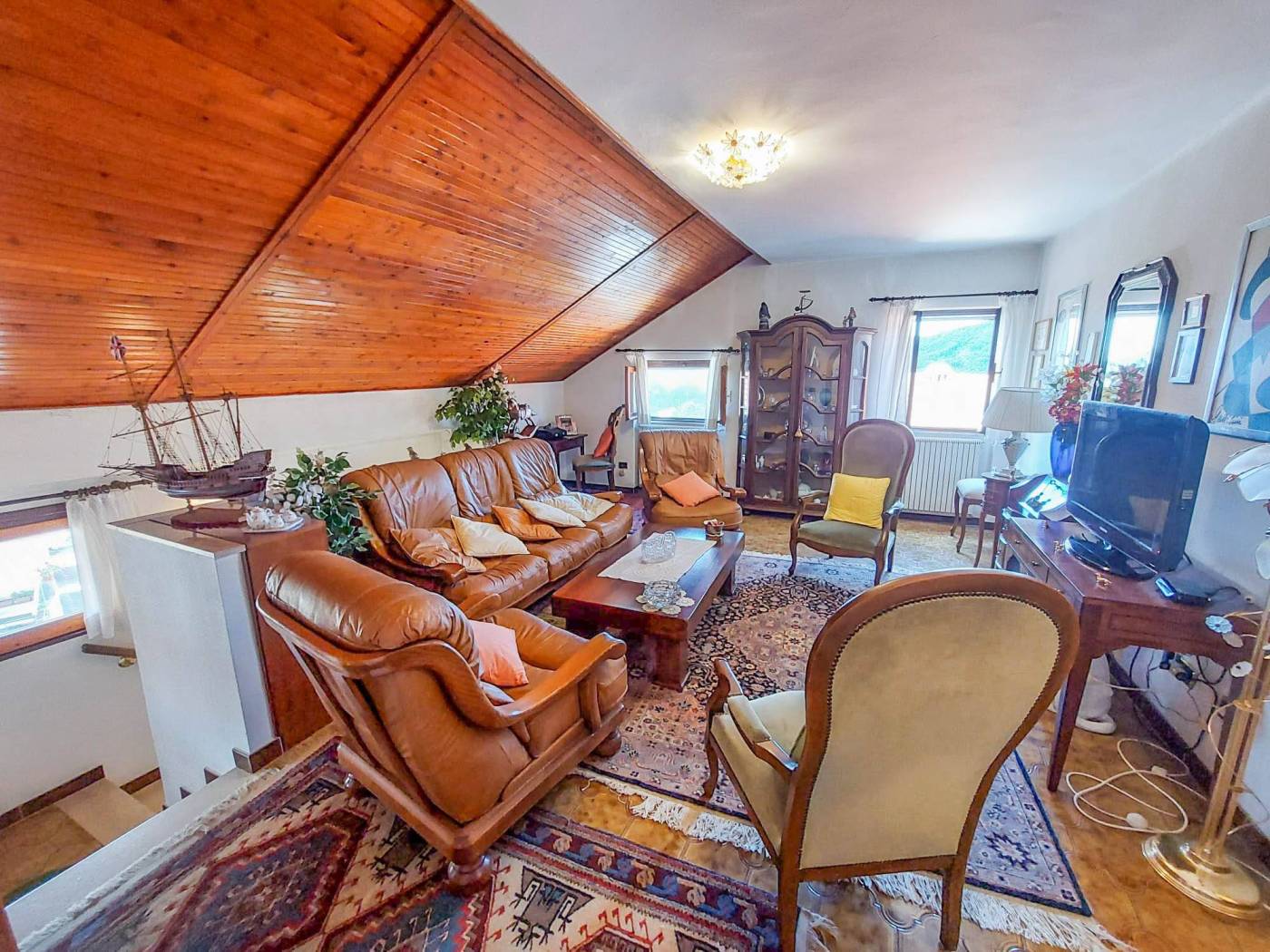 SALA