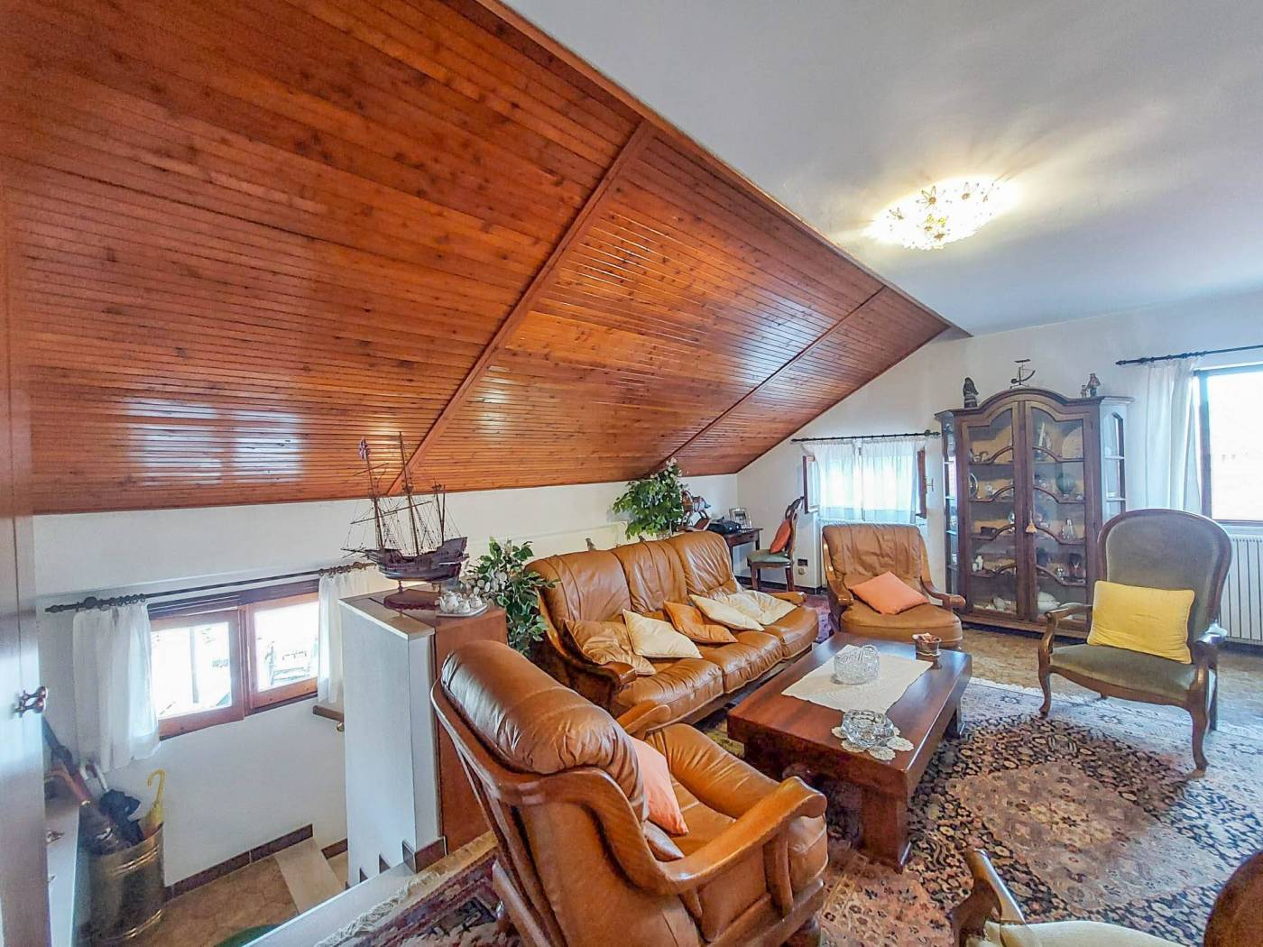 SALA